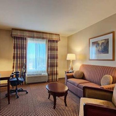 Hilton Garden Inn Palmdale Kamer foto
