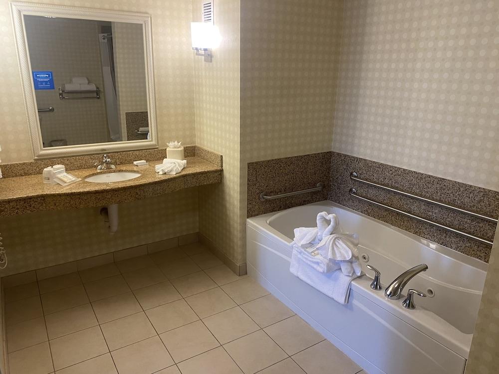Hilton Garden Inn Palmdale Buitenkant foto