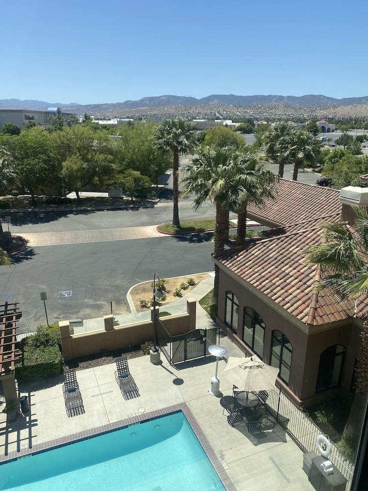 Hilton Garden Inn Palmdale Buitenkant foto