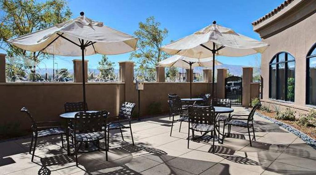 Hilton Garden Inn Palmdale Buitenkant foto